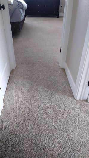 Before & After Carpet Cleaning in Sacramento, CA (2)
