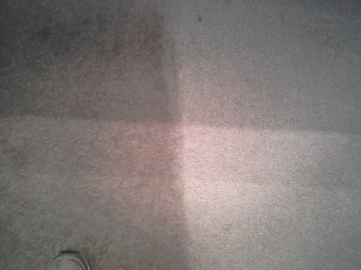 Before and After Carpet Cleaning in Rockland, CA